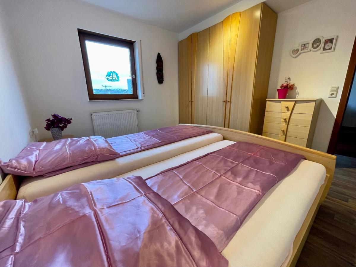 Wunderschoenes Apartment In Der Goldstadt Pforzheim Buitenkant foto