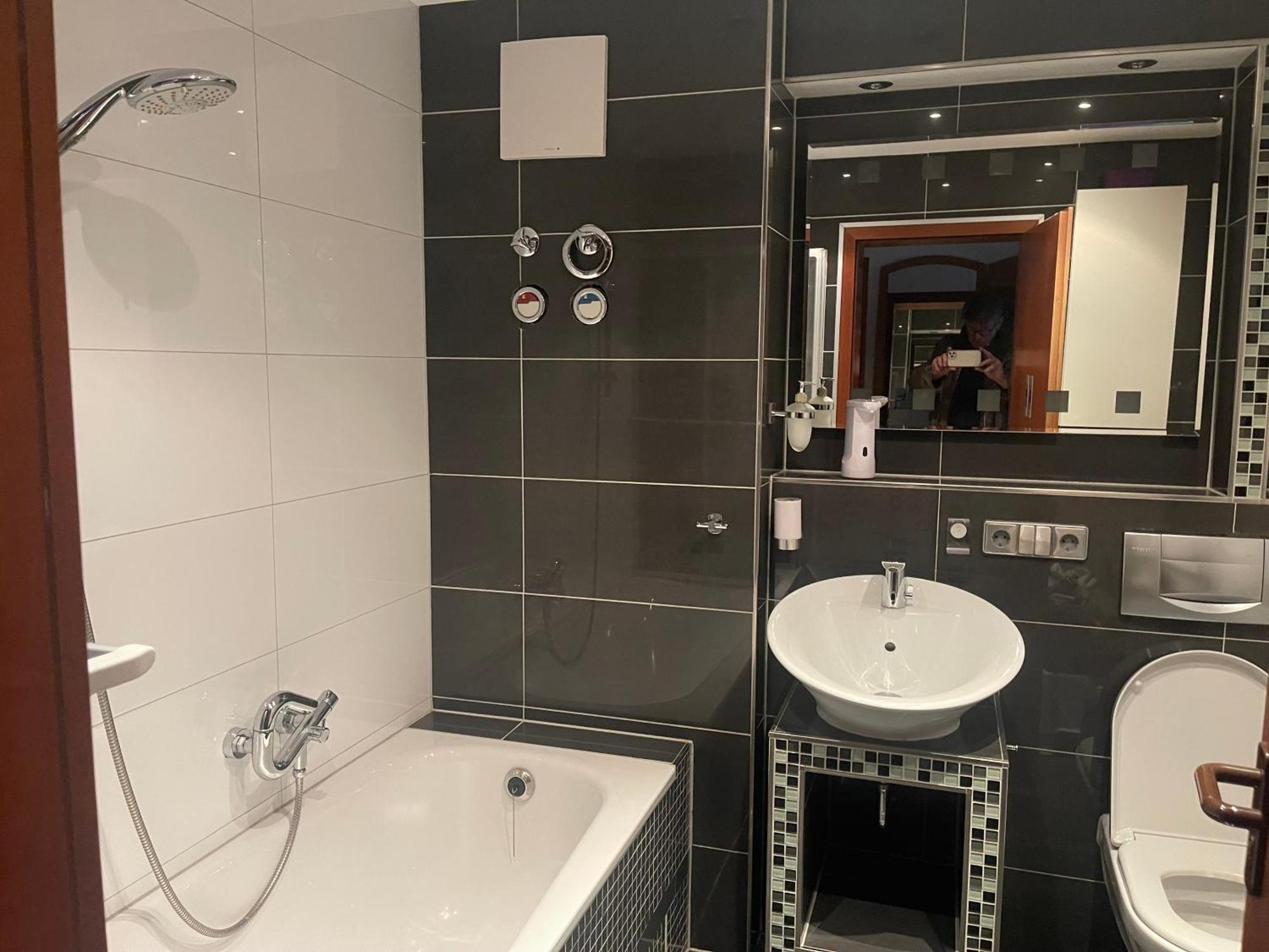 Wunderschoenes Apartment In Der Goldstadt Pforzheim Buitenkant foto
